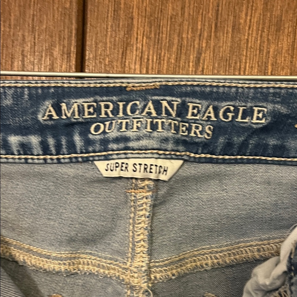 American Eagle Outfitters Distressed Light Blue Skinny Jeans - Picture 2 of 13